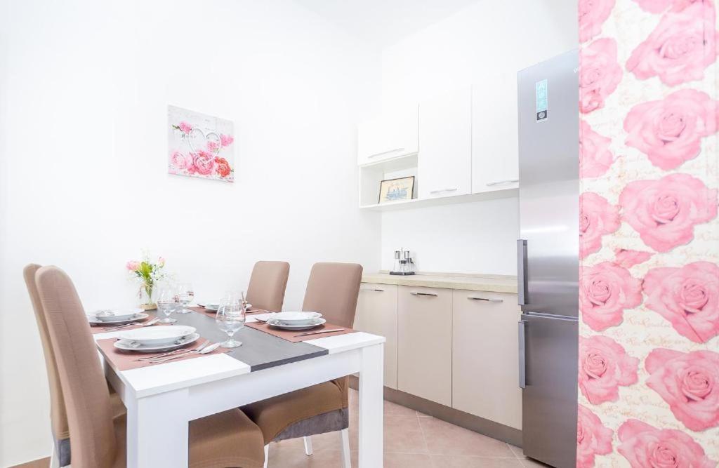 Apartman Ivano Pula Extérieur photo