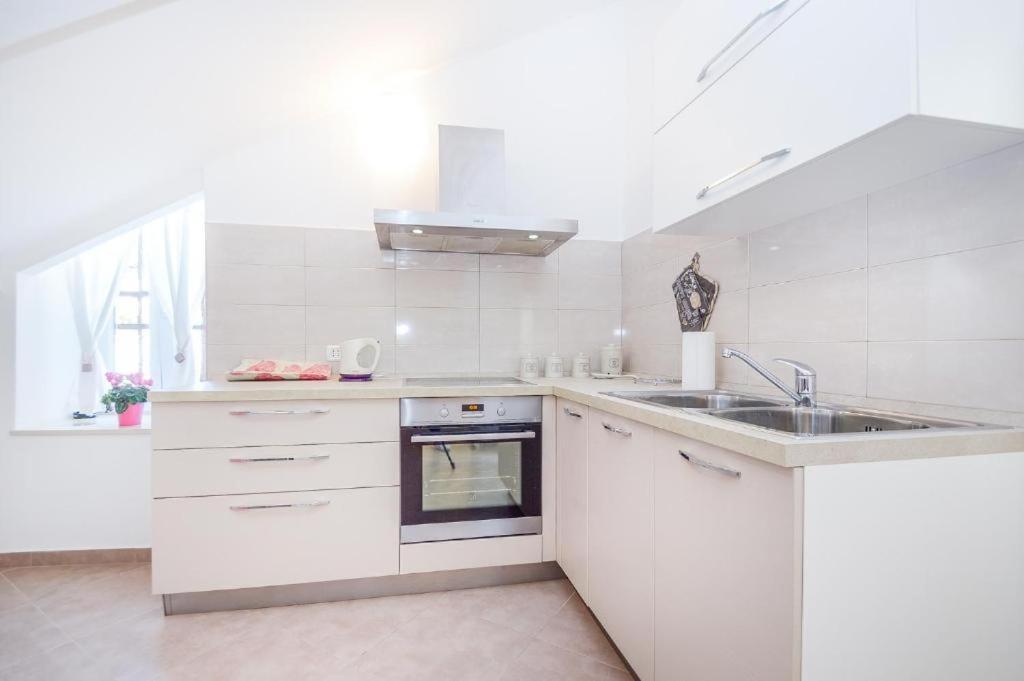 Apartman Ivano Pula Extérieur photo