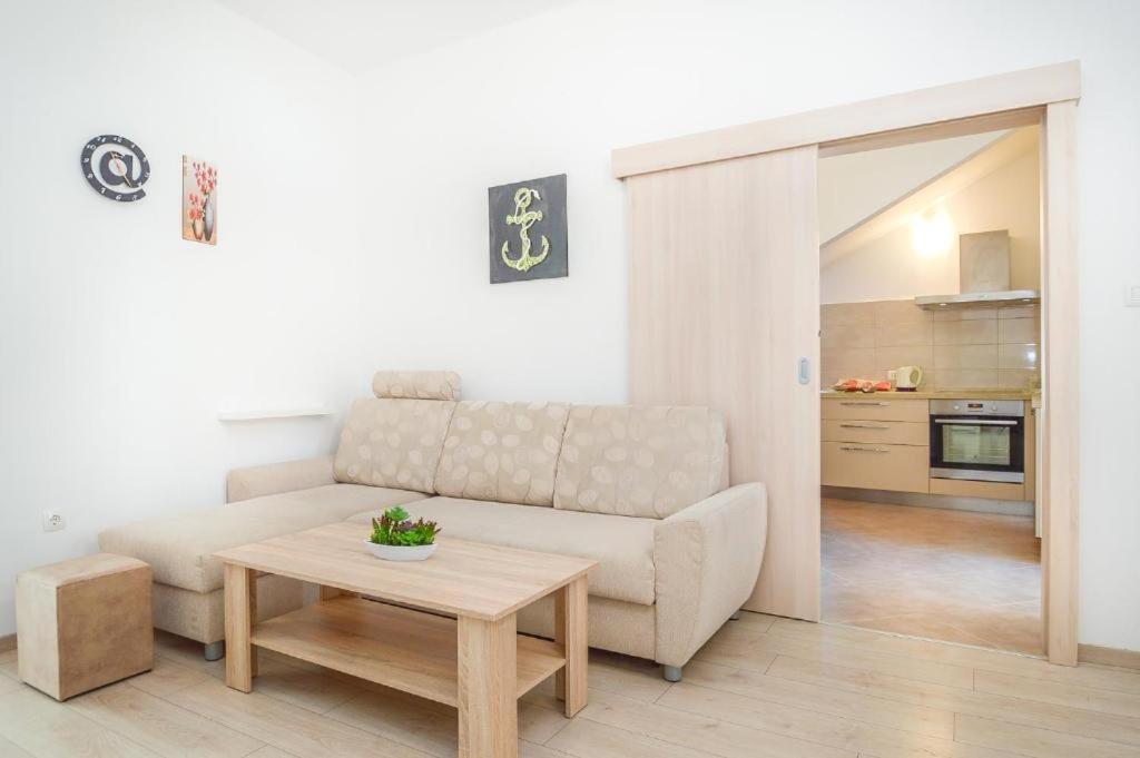 Apartman Ivano Pula Extérieur photo